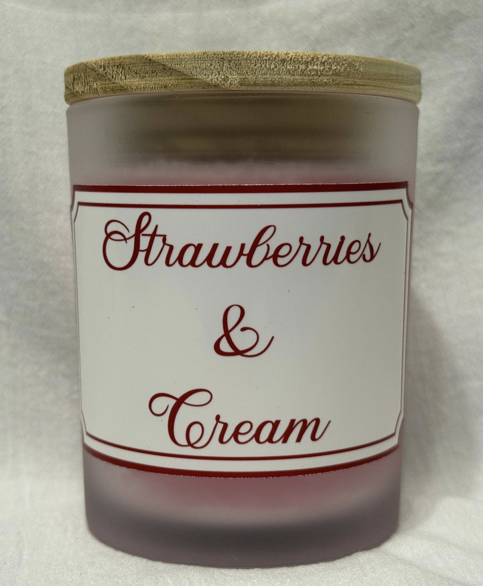 Strawberries & Cream – Scented Candle